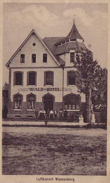 „Alt Holland“ trug einst den Namen „Waldhotel“, wie dieses Motiv aus längst vergangenen Zeiten dokumentiert. (Archiv Karl Lieck)
